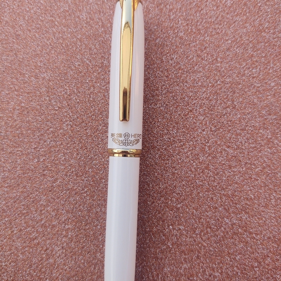 Fountain Pen - Picture 10 of 12